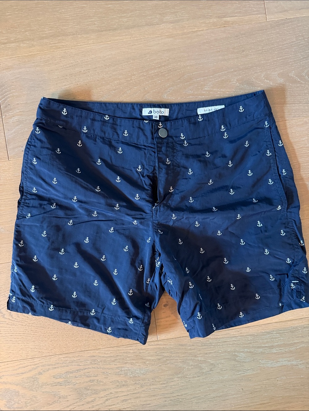 Boto size 30 Navy Anchor-Print Flat Front Men’s Shorts 6.5” inseam